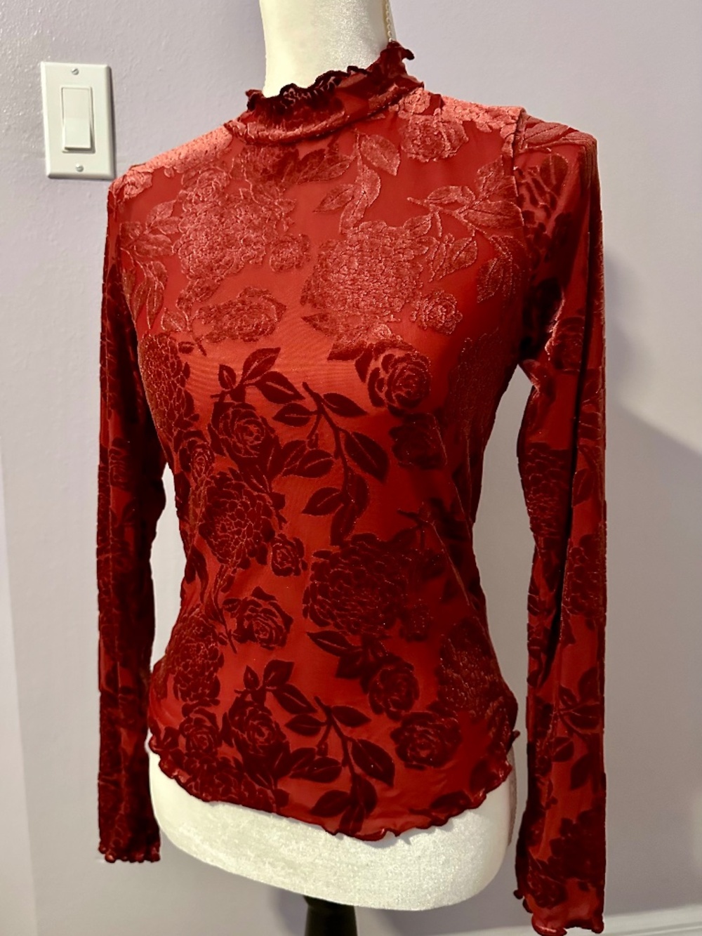 Timing Large Velvet Rose Sheer Top NWOT